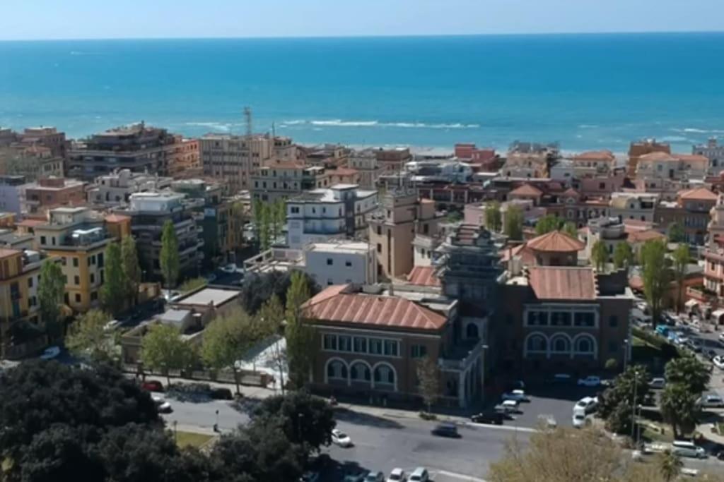 Sea Of Rome - Holiday Home Lido di Ostia Ngoại thất bức ảnh
