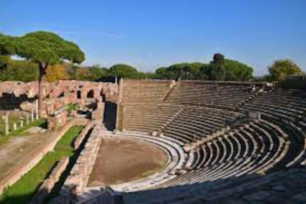 Sea Of Rome - Holiday Home Lido di Ostia Ngoại thất bức ảnh