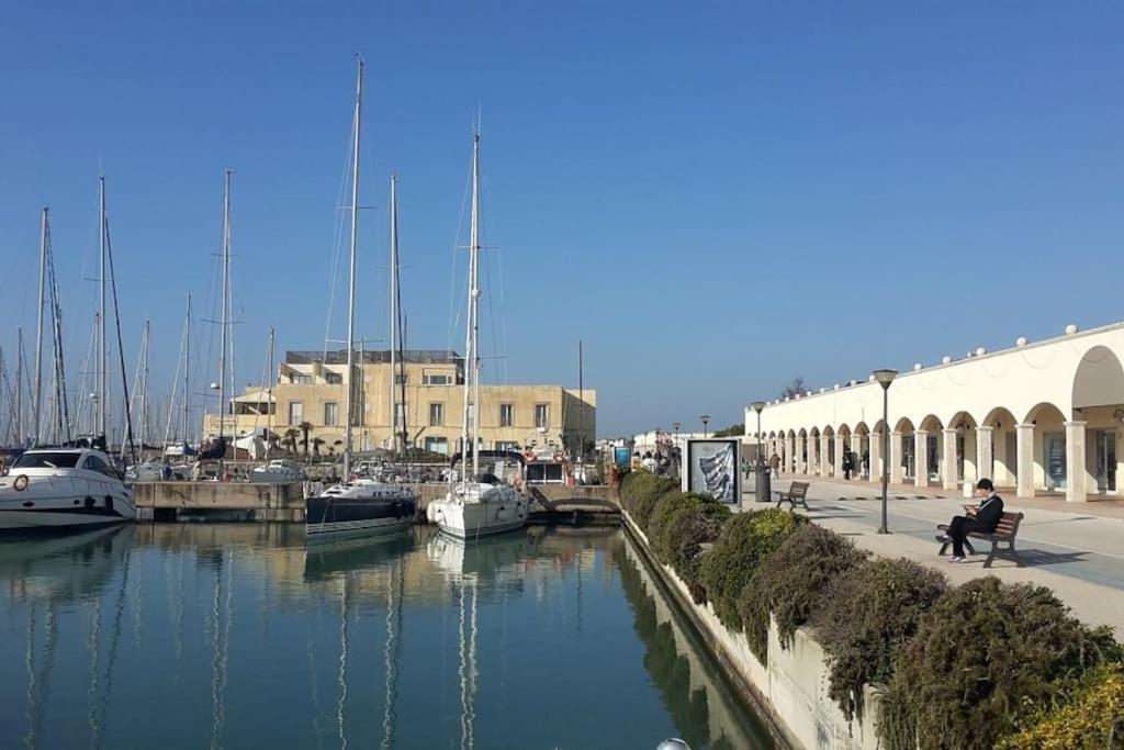 Sea Of Rome - Holiday Home Lido di Ostia Ngoại thất bức ảnh